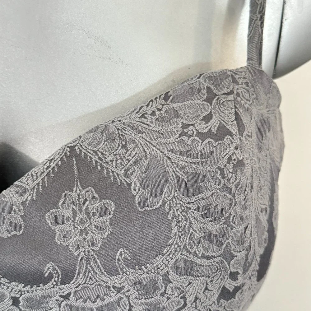 NWT Guess Gray Embroidered Bustier Top - Picture 2 of 10